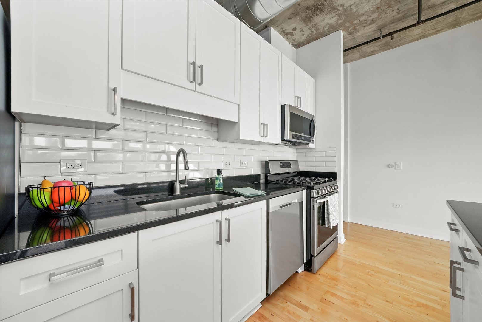 50 E 16th Street 411 Property Photo 13