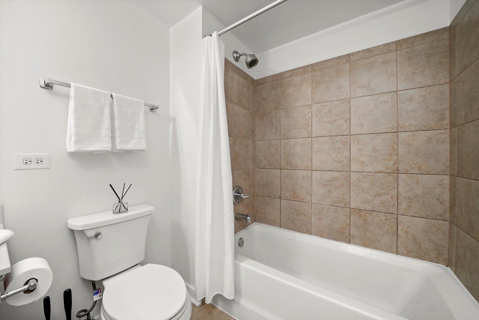 50 E 16th Street 411 Property Photo 25