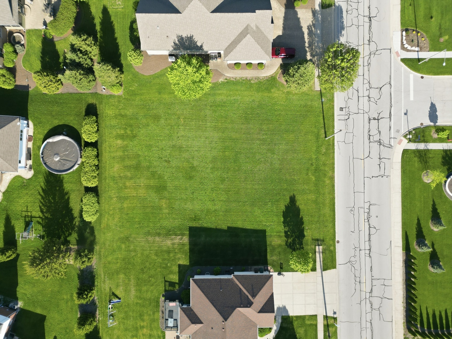 613 W Corning Avenue Property Photo 4