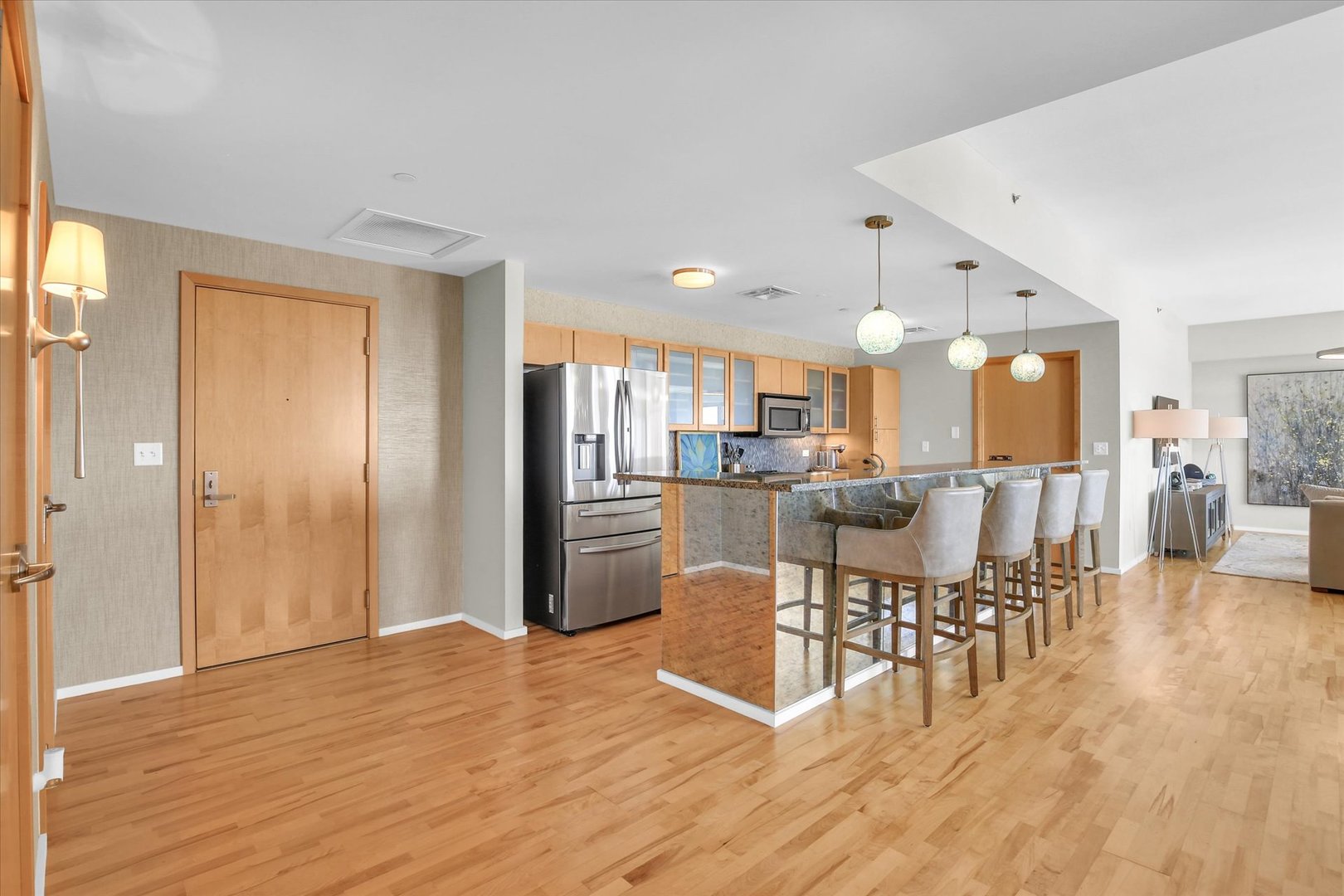 301 N Neil Street 711 Property Photo 6