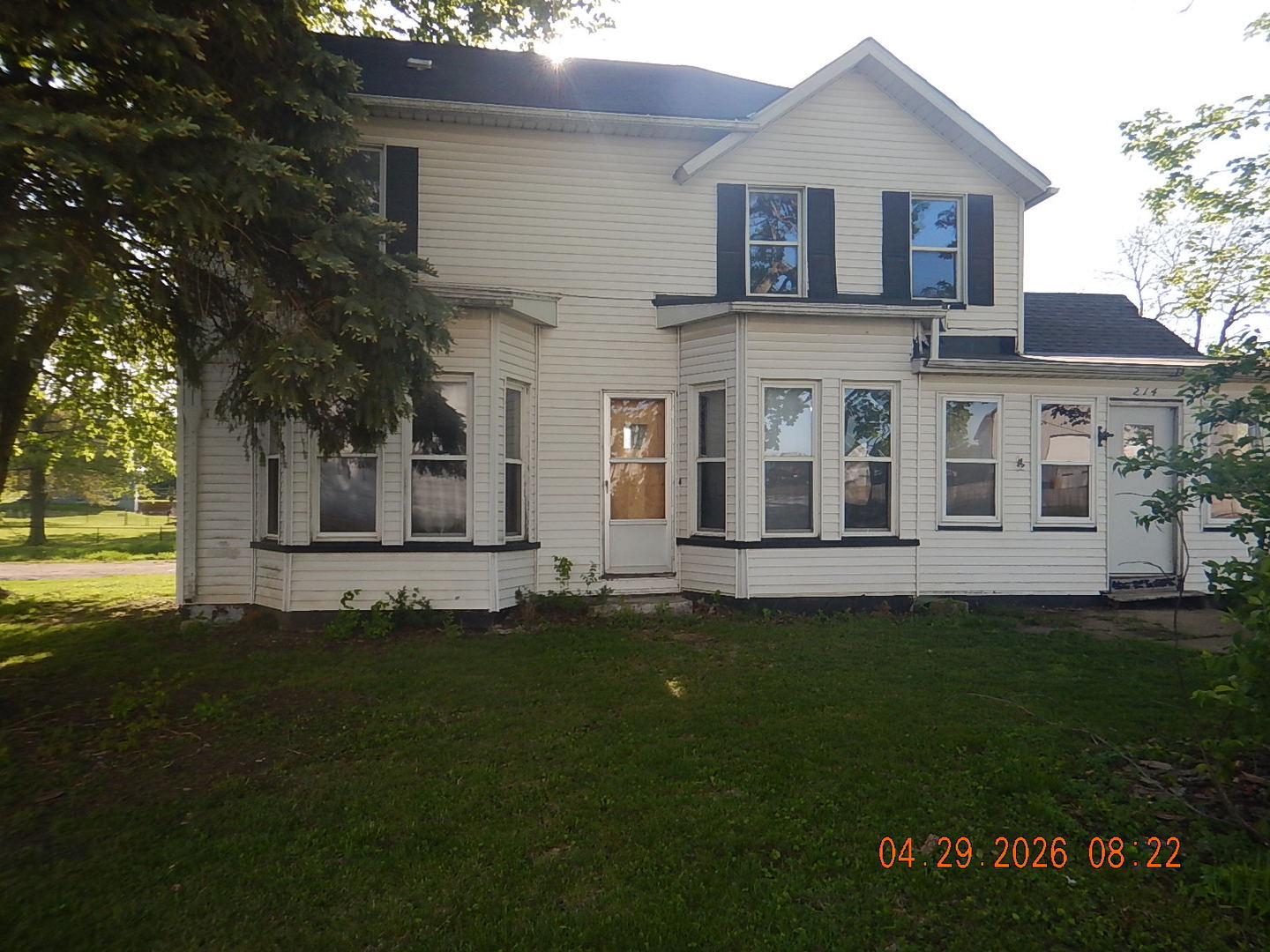 214 N 1st Street Property Photo 1