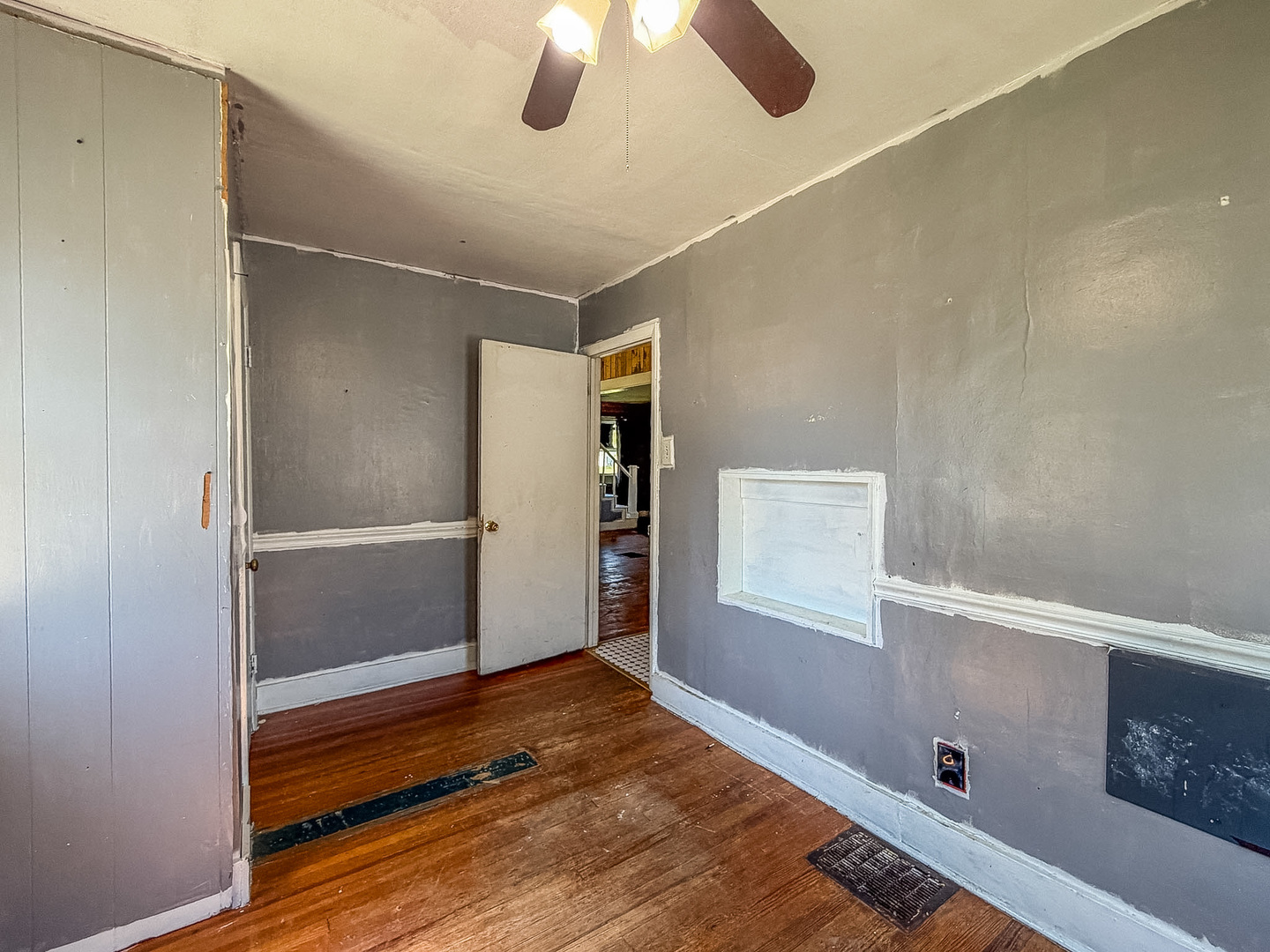 931 1st Street Property Photo 13