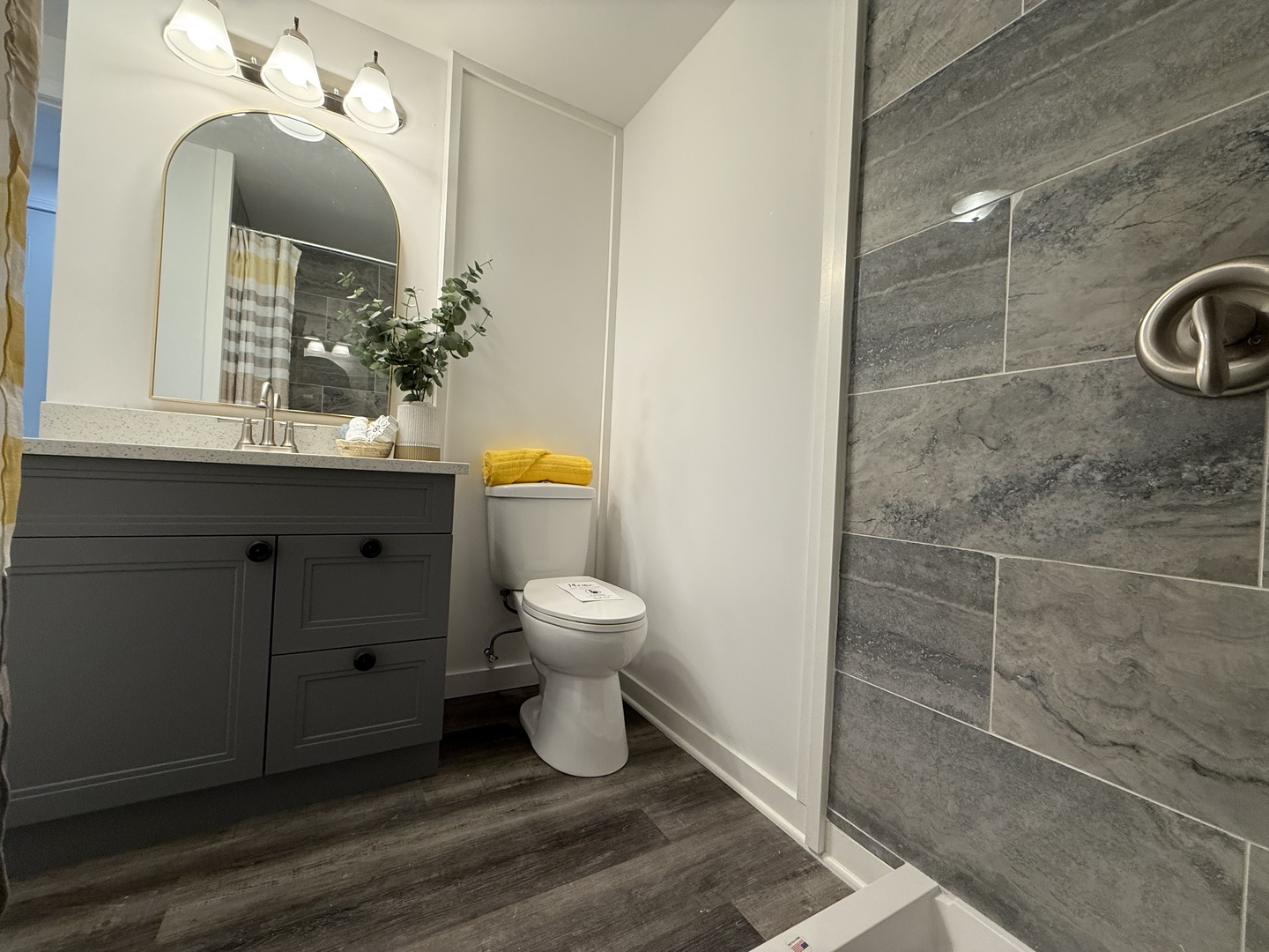 237 Blackthorn Road Property Photo 8