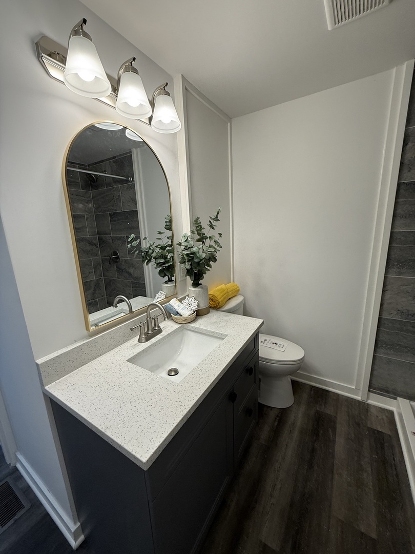 237 Blackthorn Road Property Photo 10