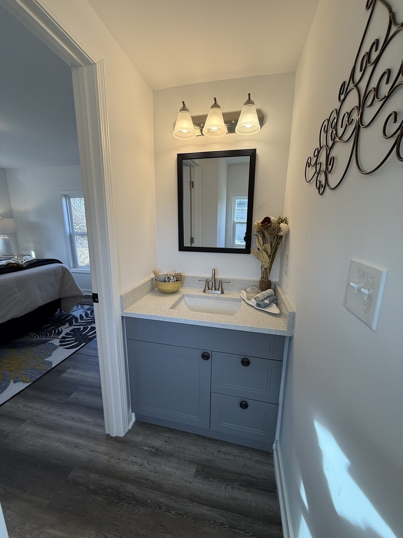 237 Blackthorn Road Property Photo 14