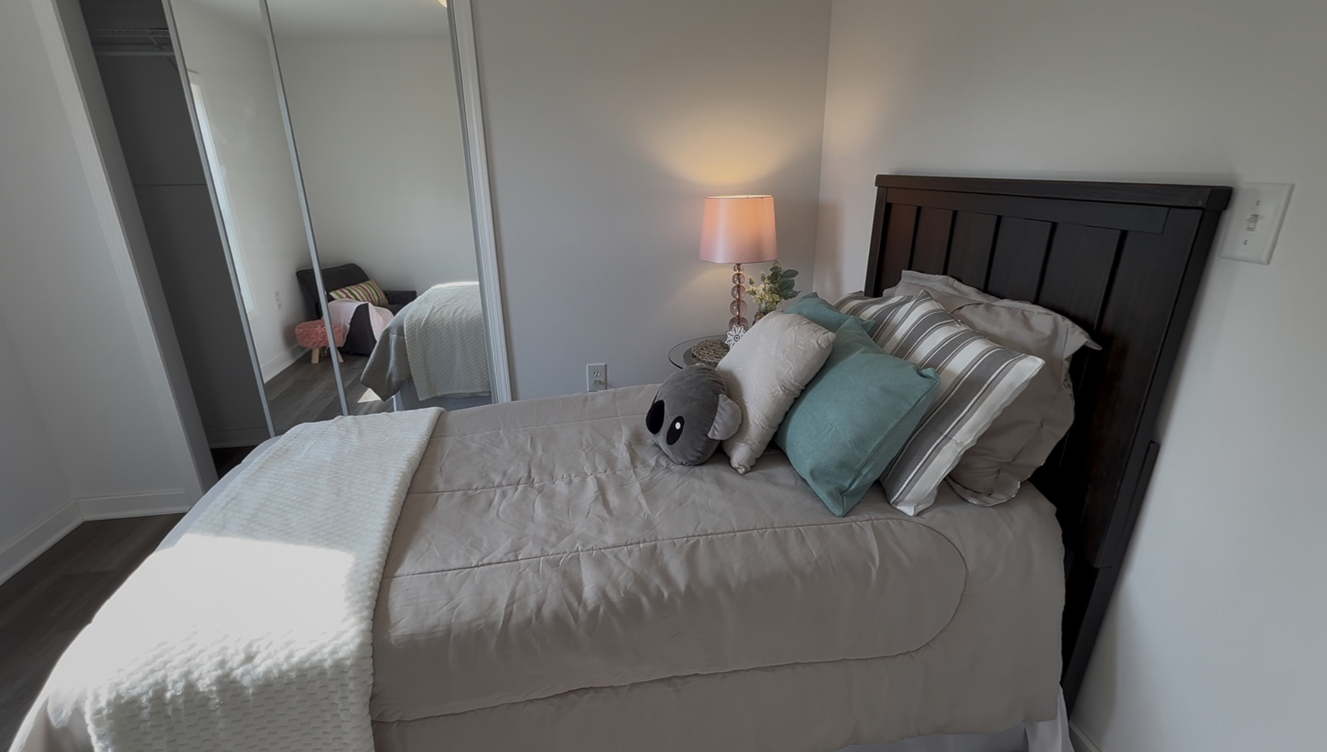 237 Blackthorn Road Property Photo 17