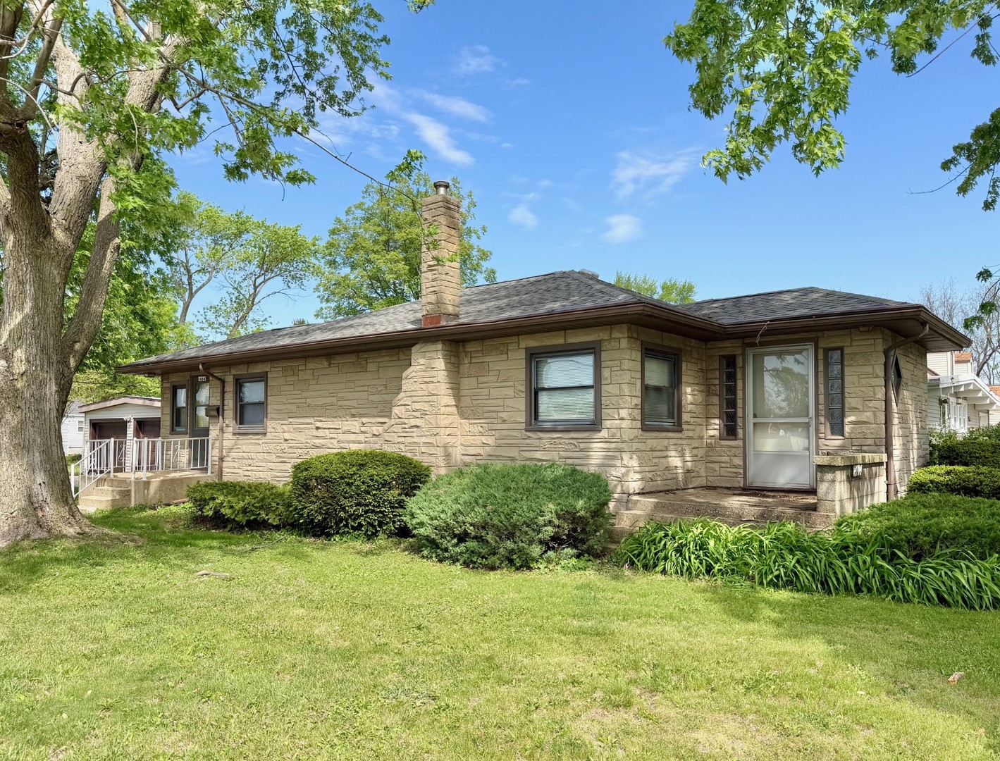 1404 Plain Street Property Photo 1