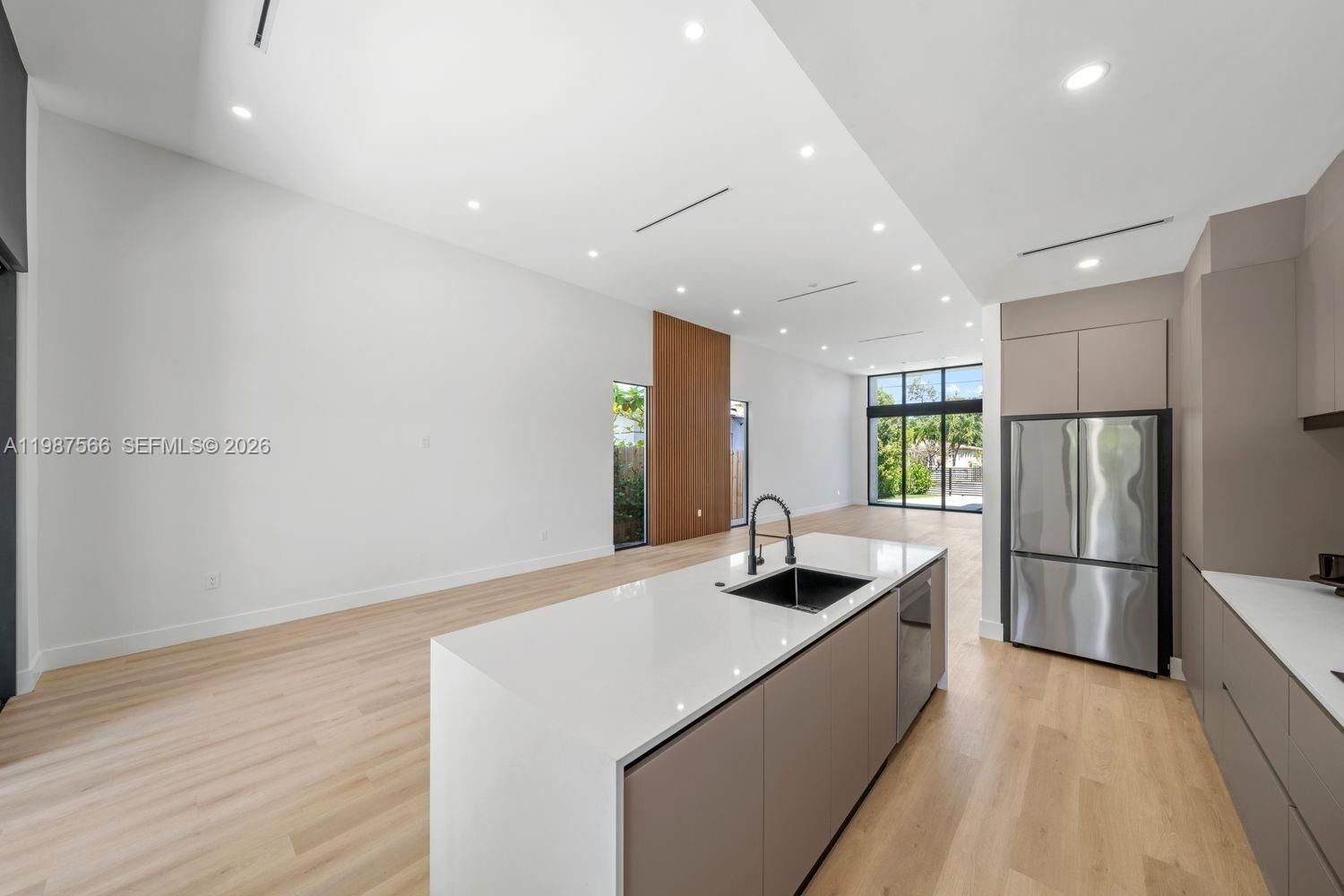 412 Nw 47th Street Property Photo 16