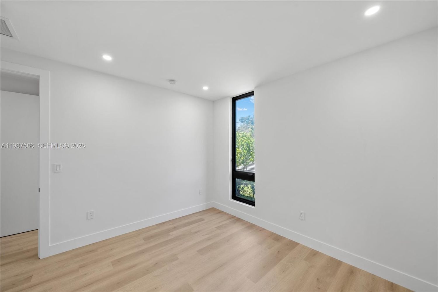 412 Nw 47th Street Property Photo 34