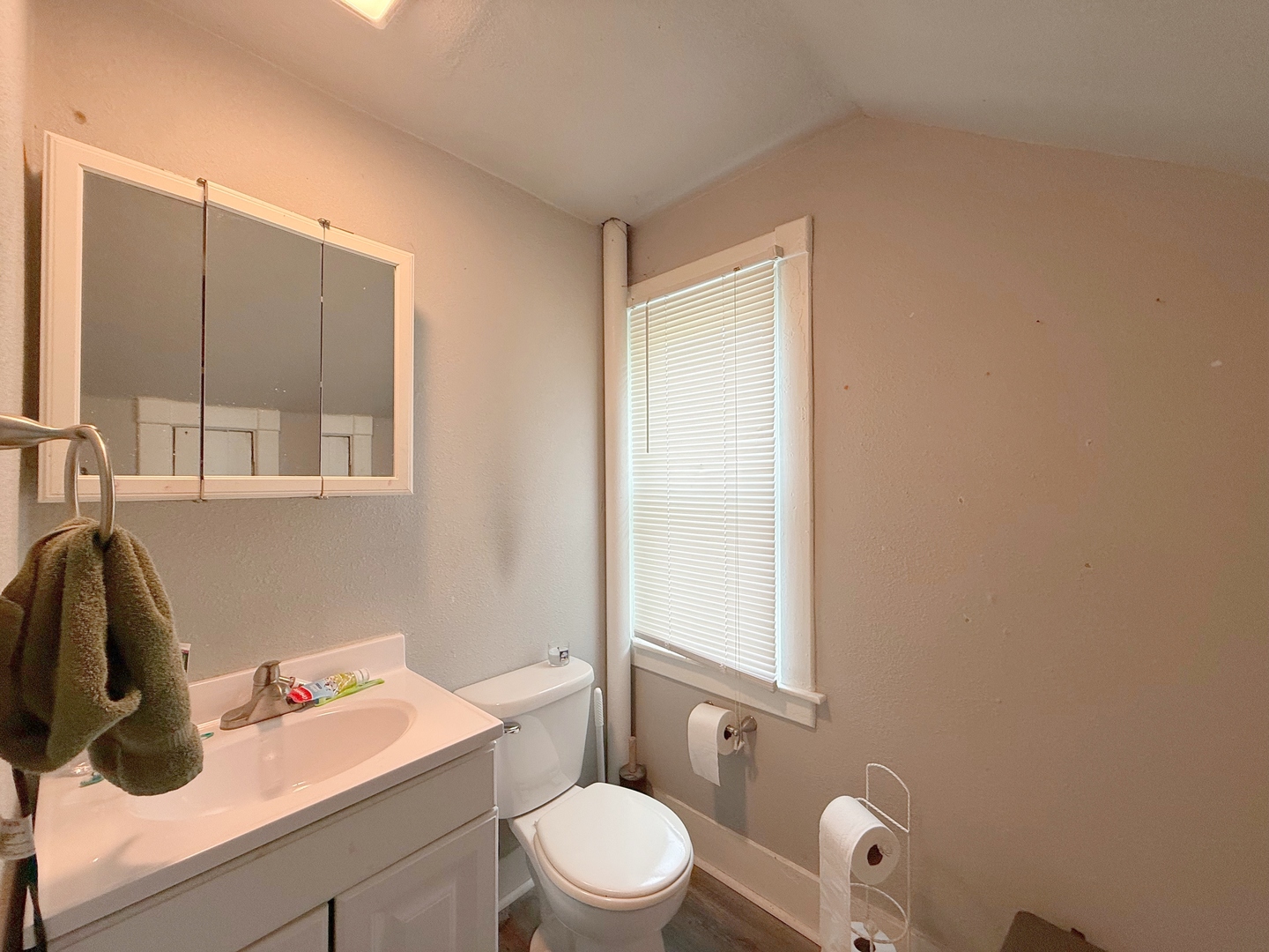 1202 Adams Street Property Photo 6