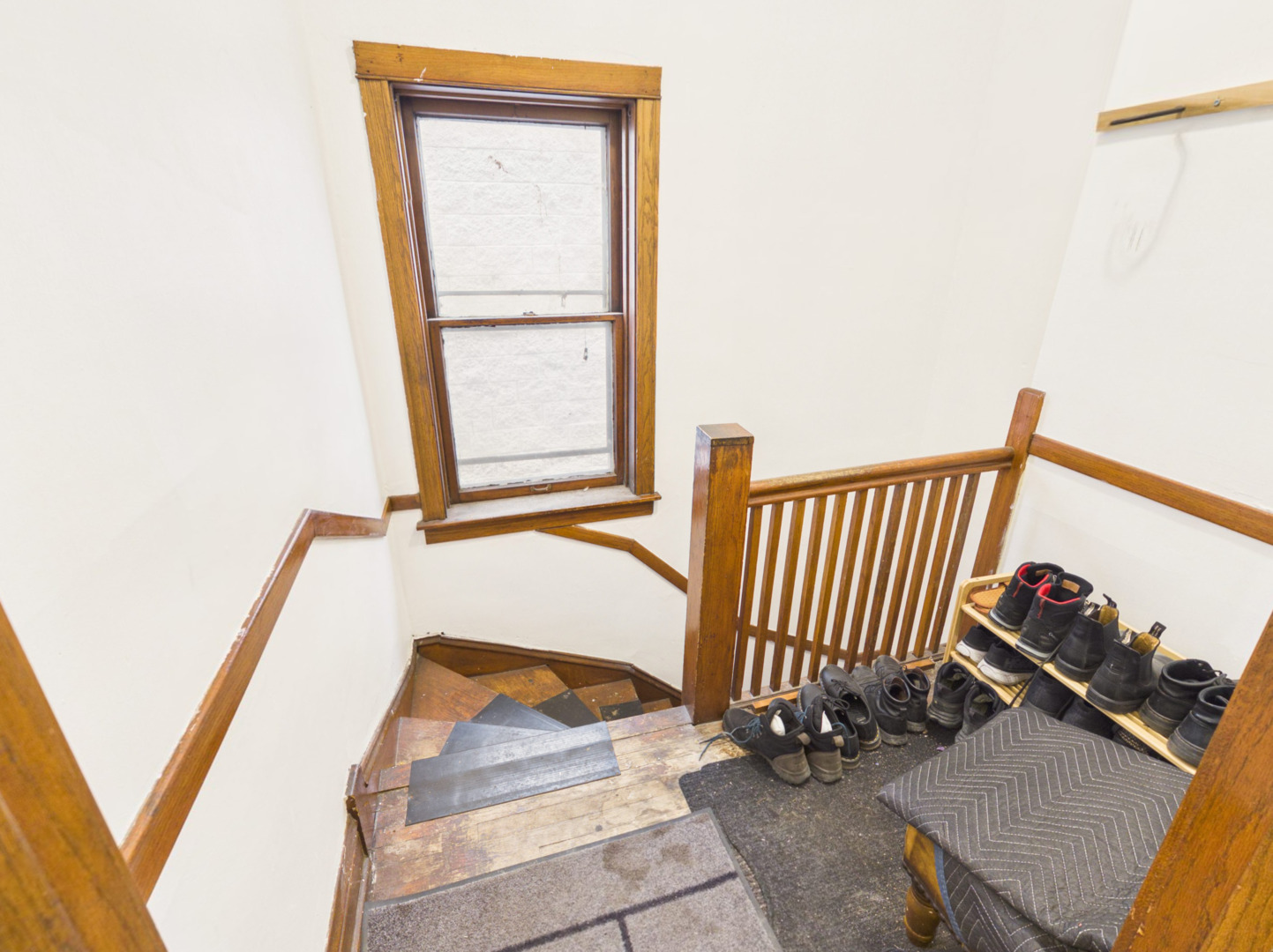 2711 W Haddon Avenue Property Photo 6