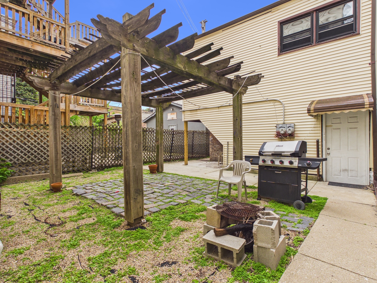 2711 W Haddon Avenue Property Photo 18