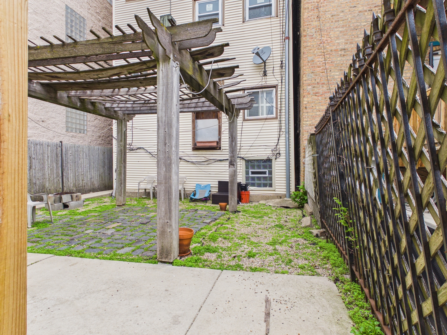 2711 W Haddon Avenue Property Photo 20