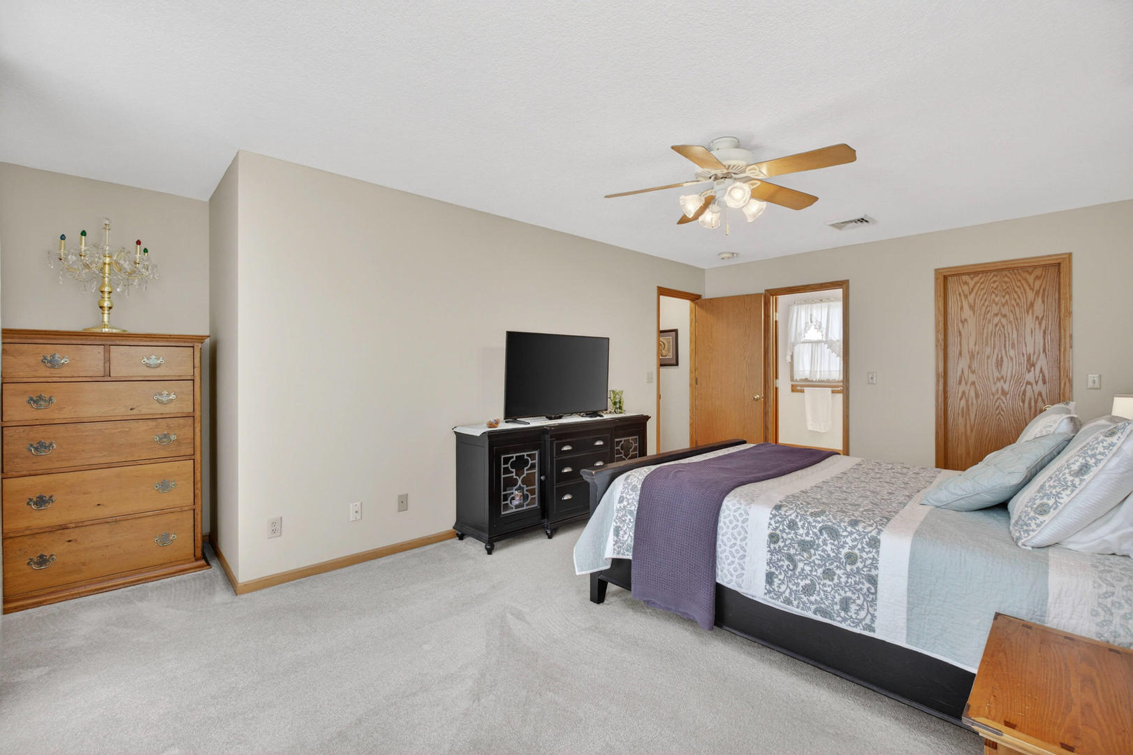 14 Timberlane Drive Property Photo 38