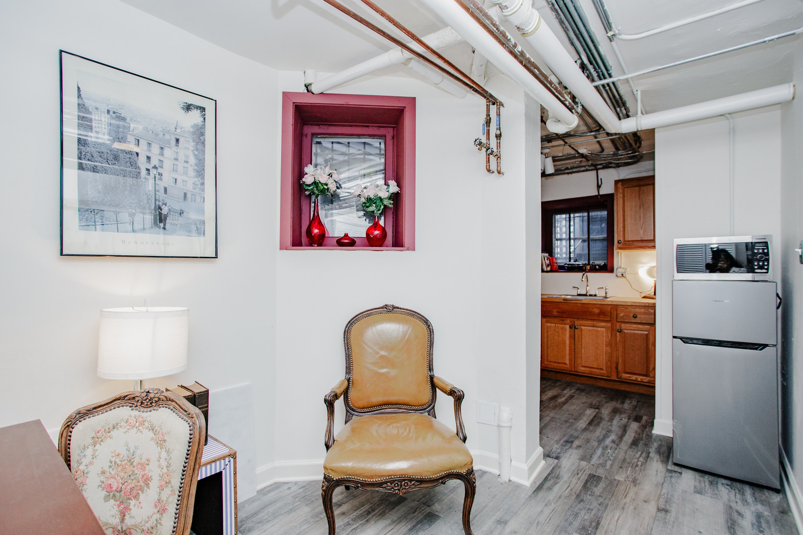 622 W Briar Place G Property Photo 16