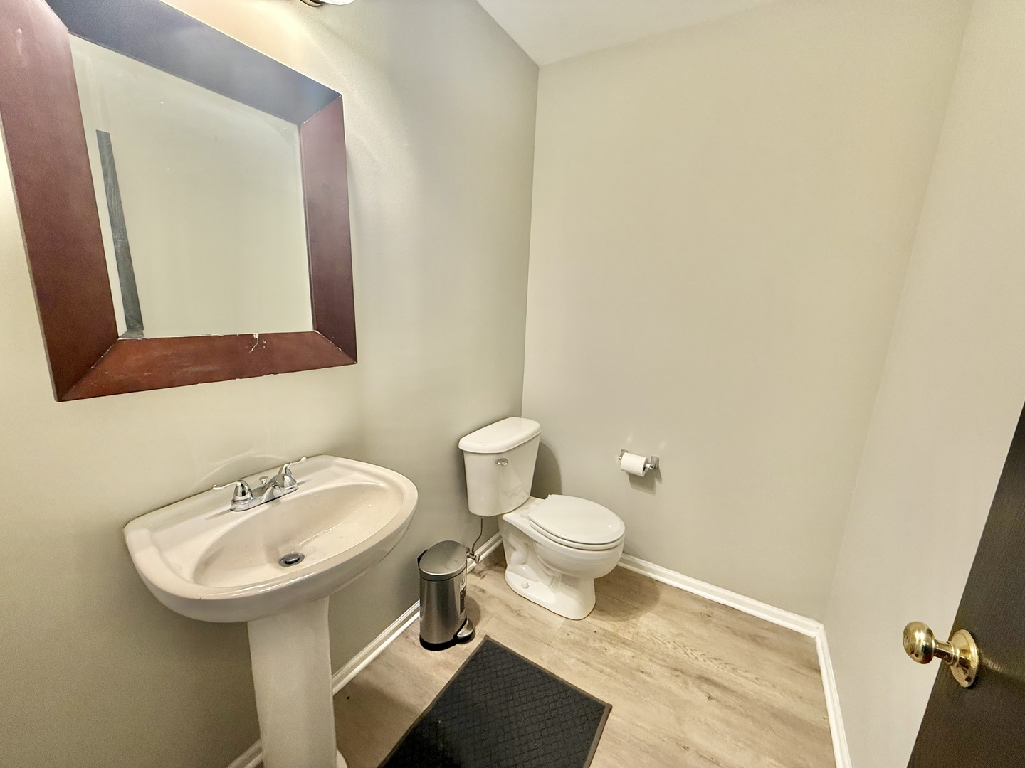 18764 S Burnside Station Drive Property Photo 8