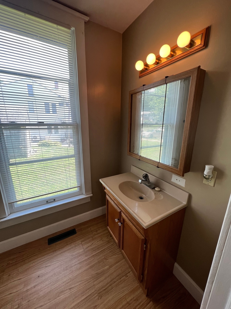 929 Bridge Avenue Property Photo 8