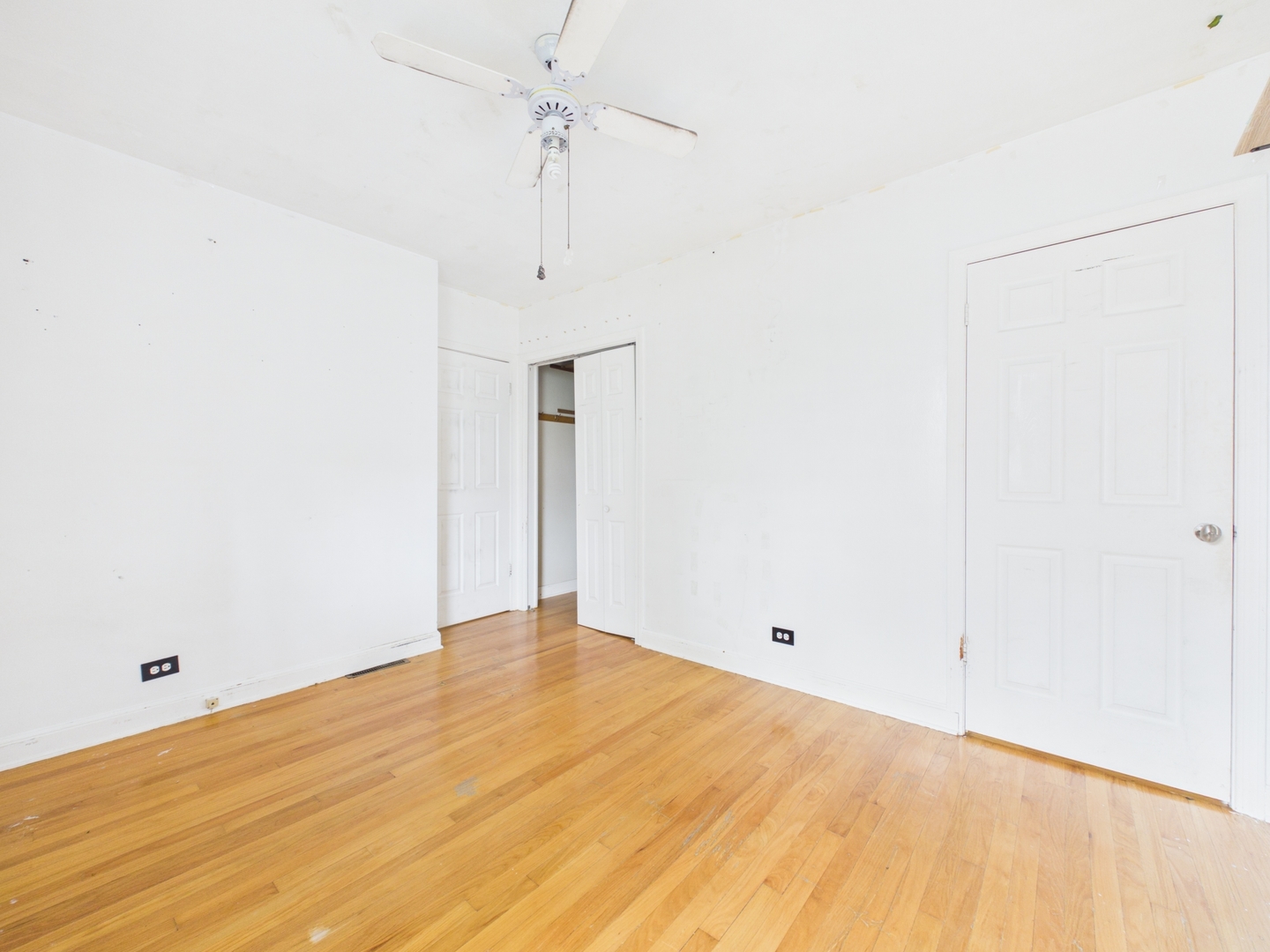 2308 Stratford Avenue Property Photo 14