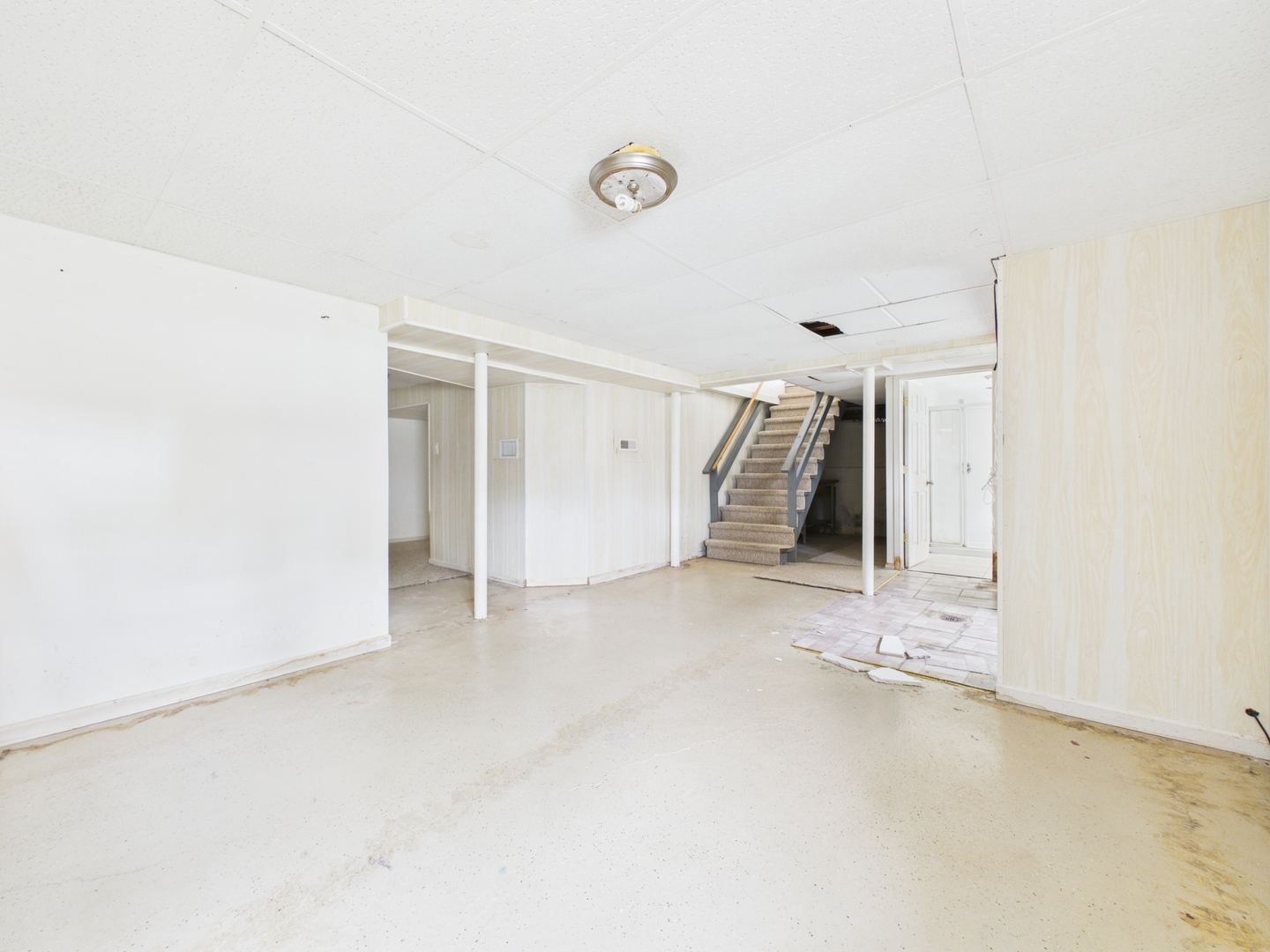 2308 Stratford Avenue Property Photo 15