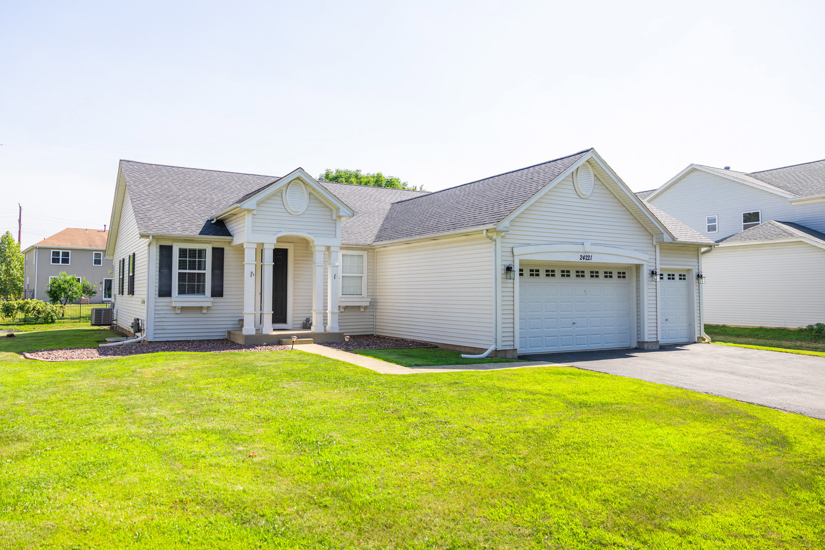 24221 Cedar Creek Lane Property Photo 1