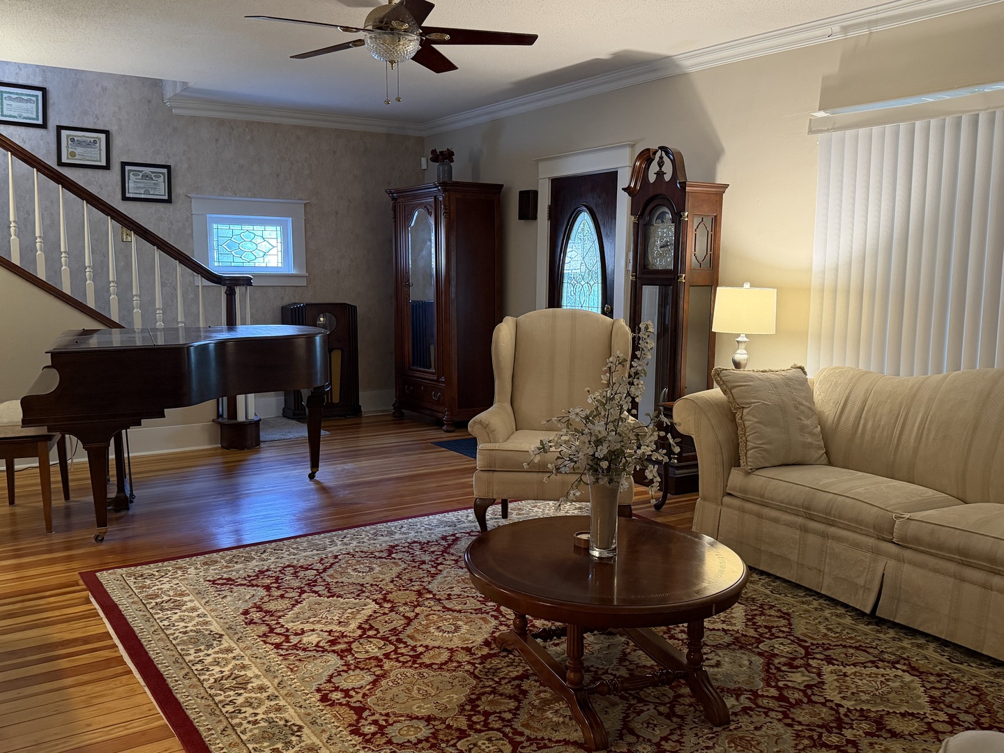 916 Illinois Avenue Property Photo 17