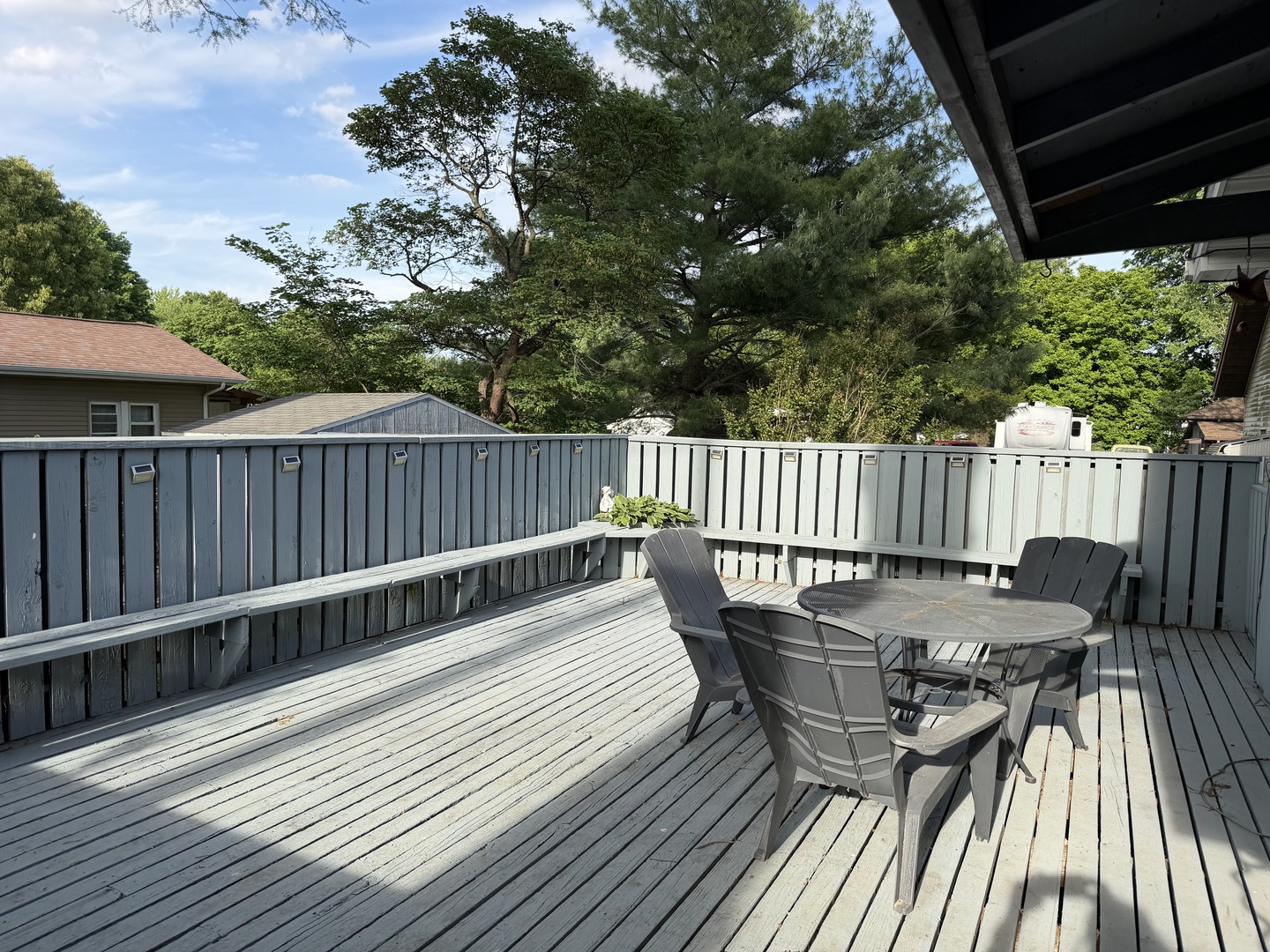 916 Illinois Avenue Property Photo 44