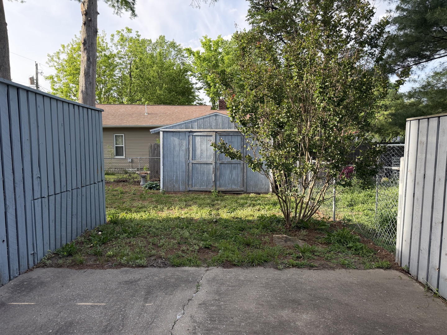 916 Illinois Avenue Property Photo 48