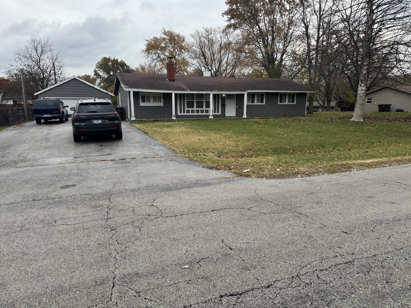 18351 Anthony Avenue Property Photo 2