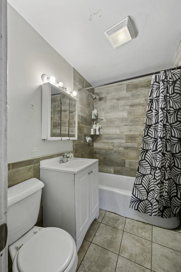 18351 Anthony Avenue Property Photo 13