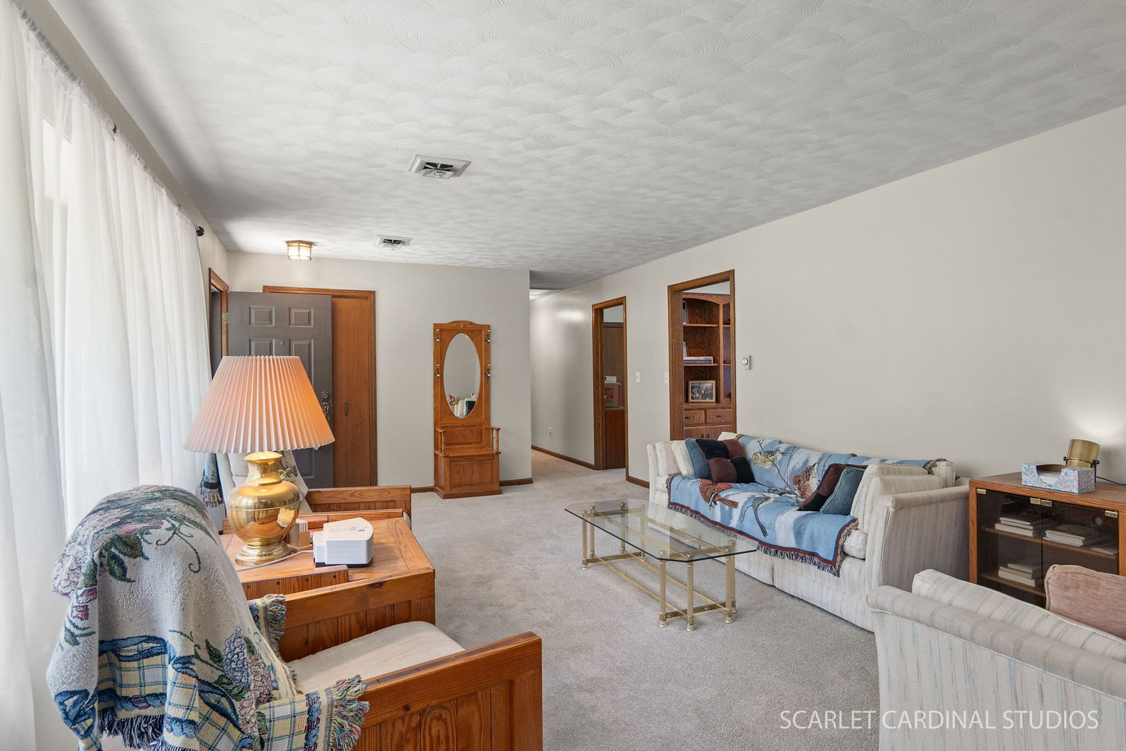 220 E North Street Property Photo 6