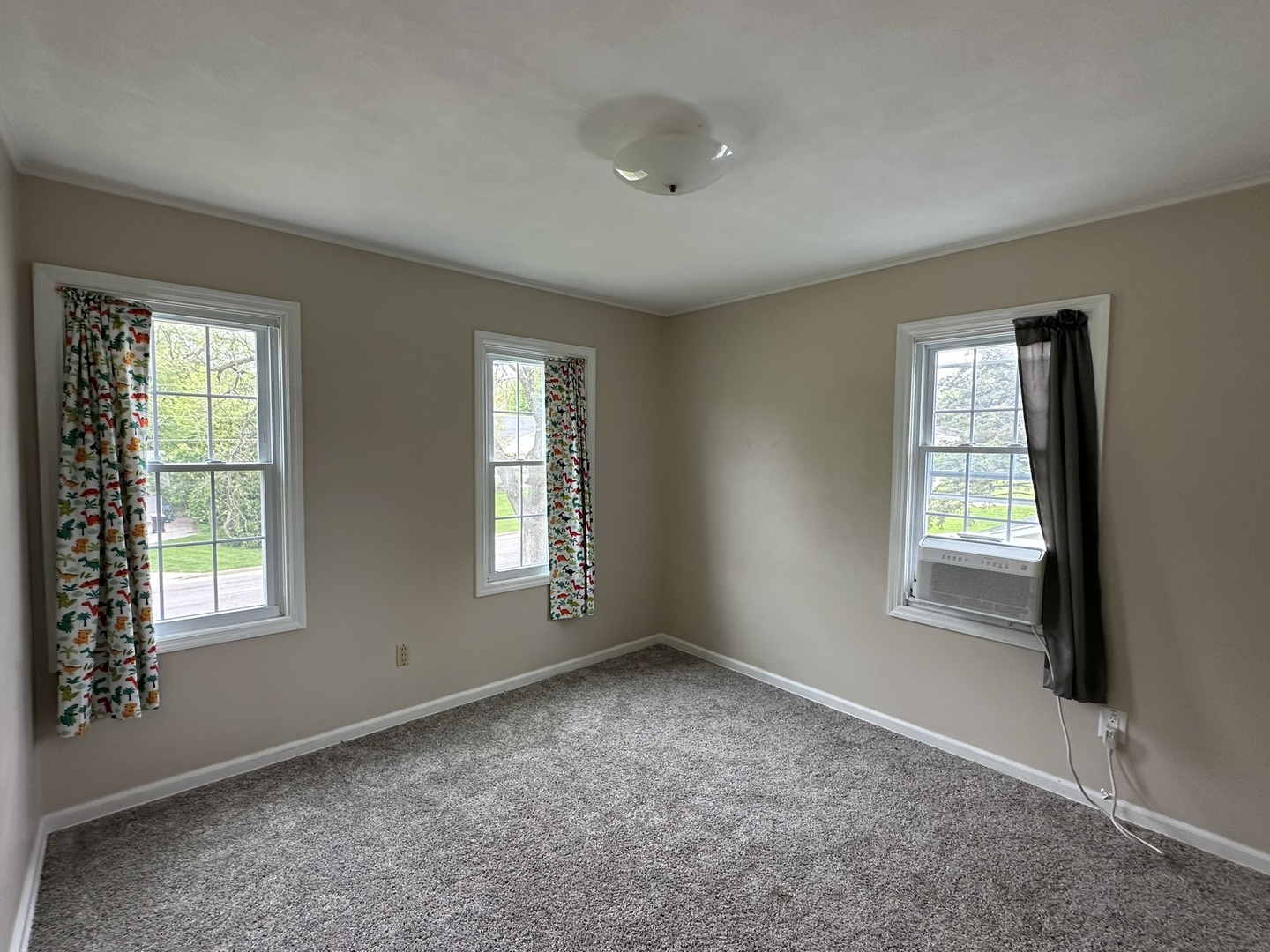 253 Park Crest Drive Property Photo 37