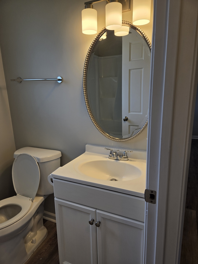 63 W Manchester Drive Property Photo 8