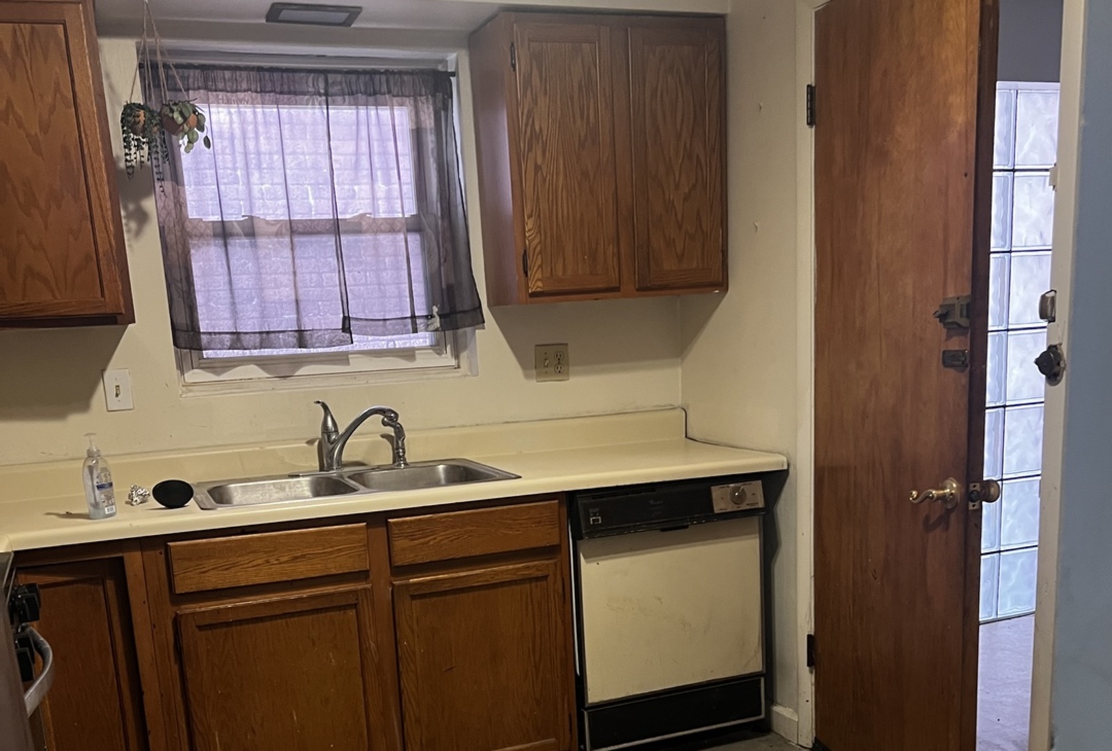 214 S Oak Park Avenue 5 Property Photo 7