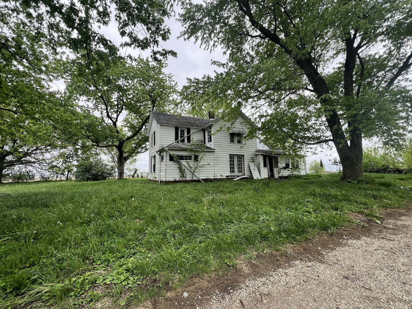 7054 E 4300 Road Property Photo 1