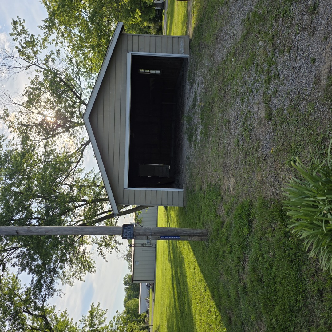 11495 N Brownsville Road Property Photo 10