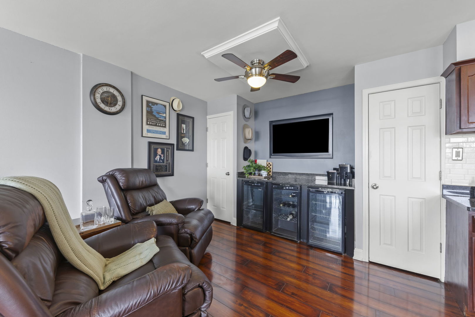 40 N Tower Road 14l Property Photo 6