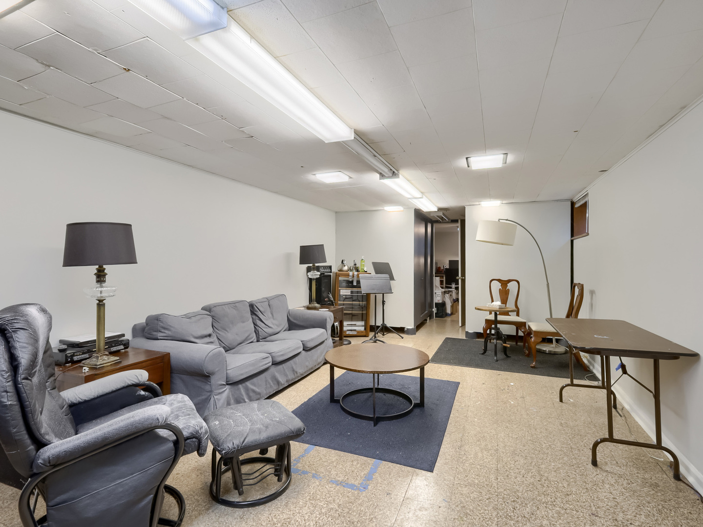 9308 Karlov Avenue Property Photo 18