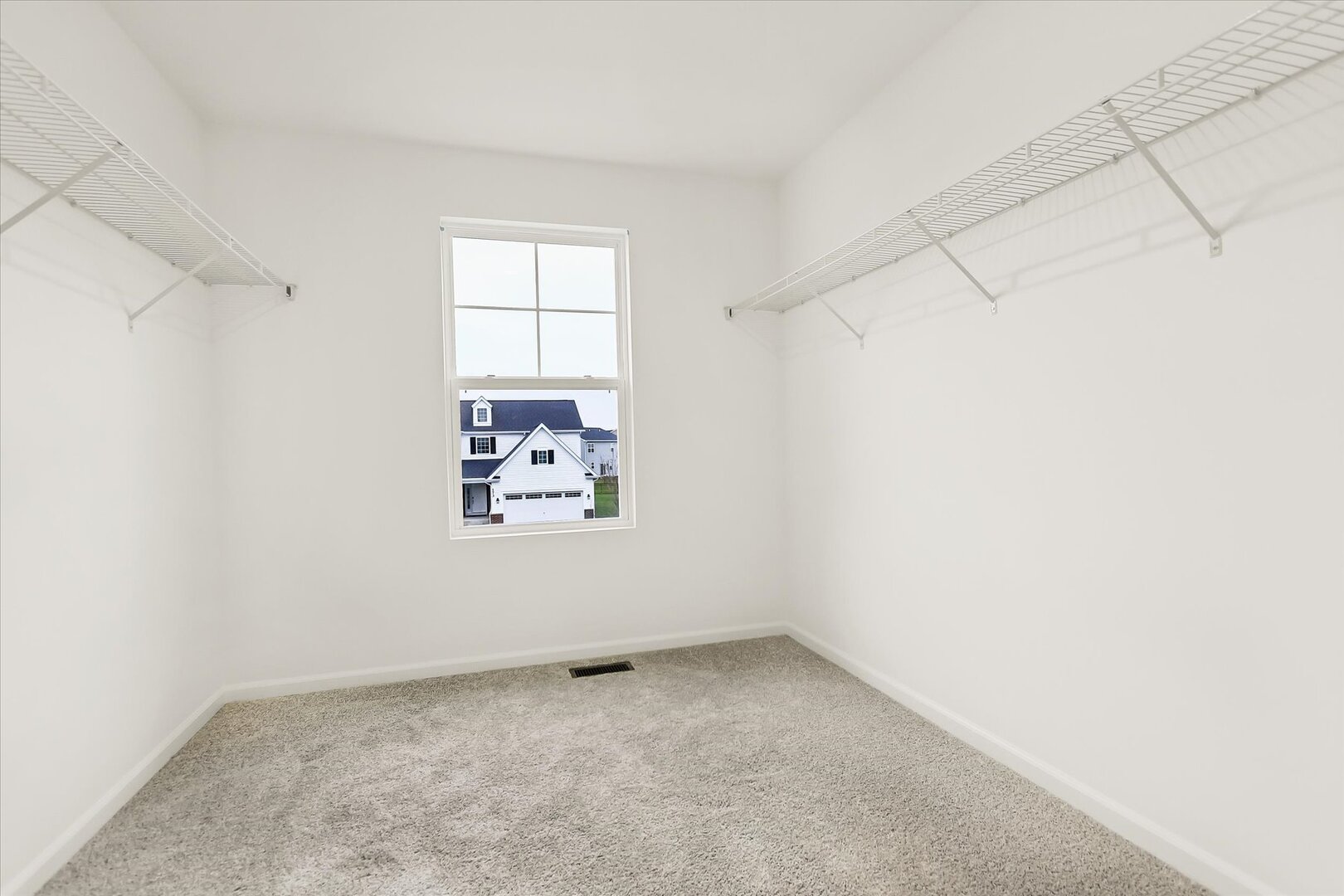 11351 Saxony Street Property Photo 19