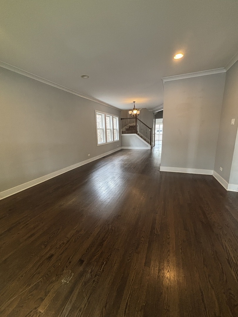 3132 N Lowell Avenue Property Photo 6
