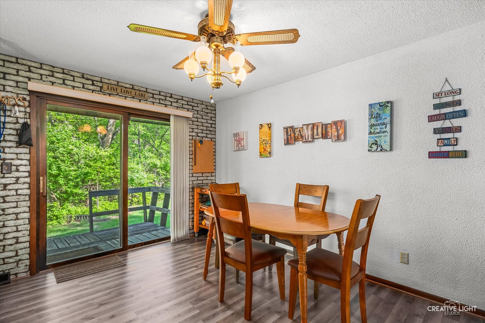 27 Clearwater Point Property Photo 9