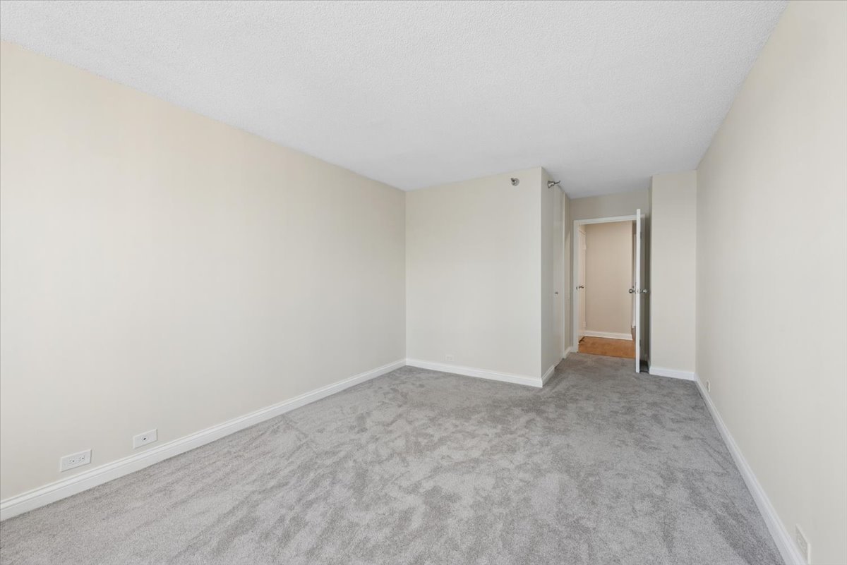 474 N Lake Shore Drive 4003 Property Photo 18