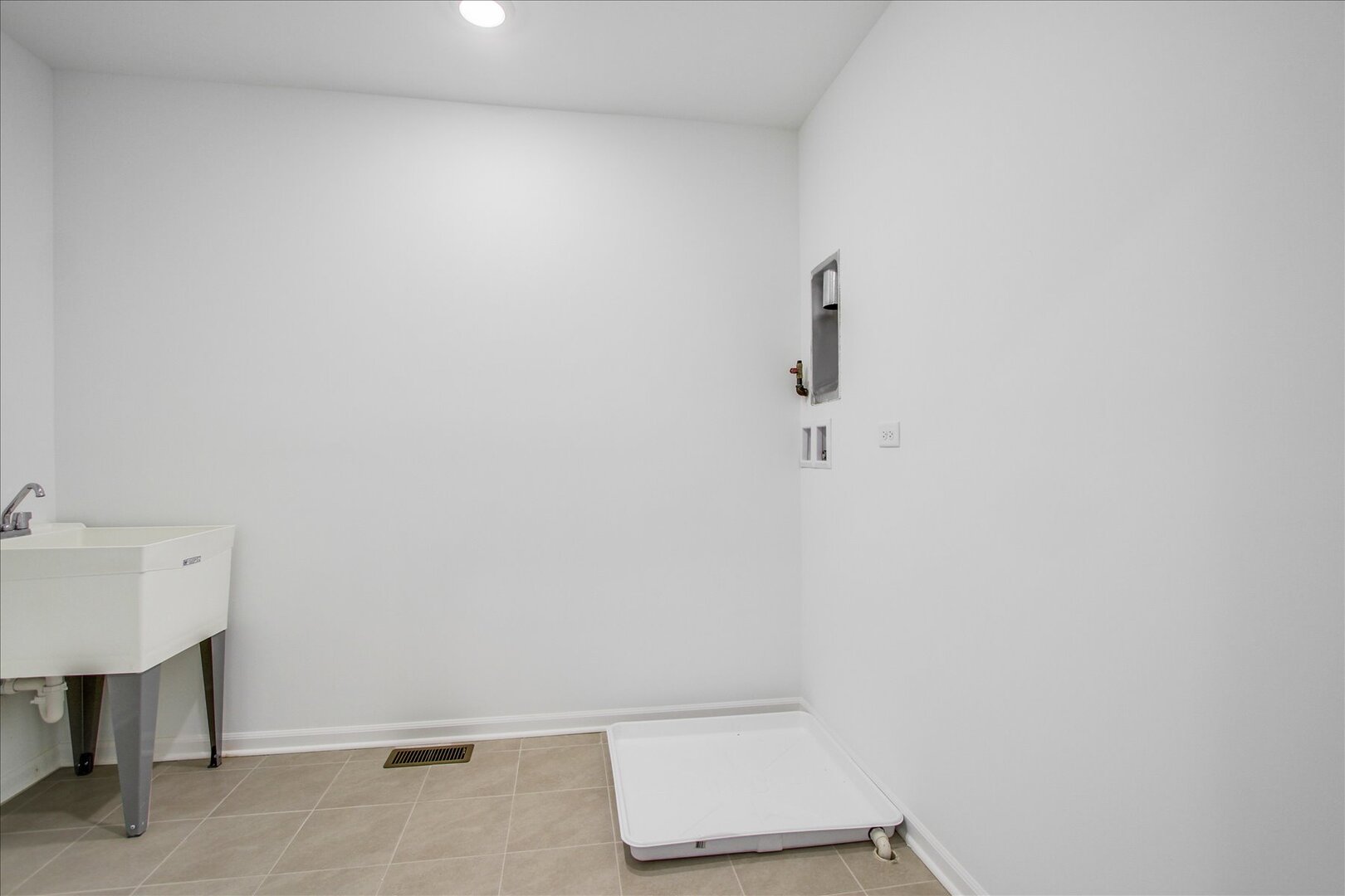 104 Sterling Drive Property Photo 29