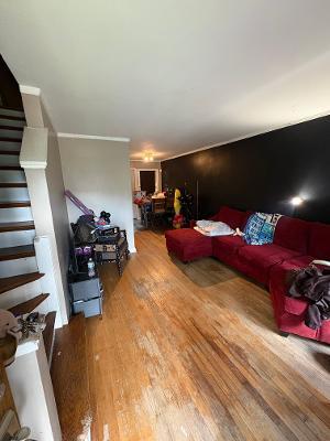742 E 105th Street Property Photo 3