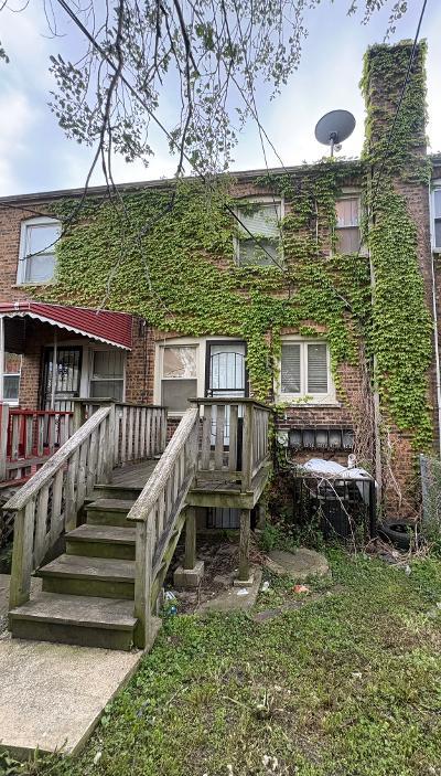 742 E 105th Street Property Photo 11
