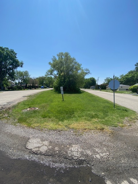 1023 Hooks Lane Property Photo 4