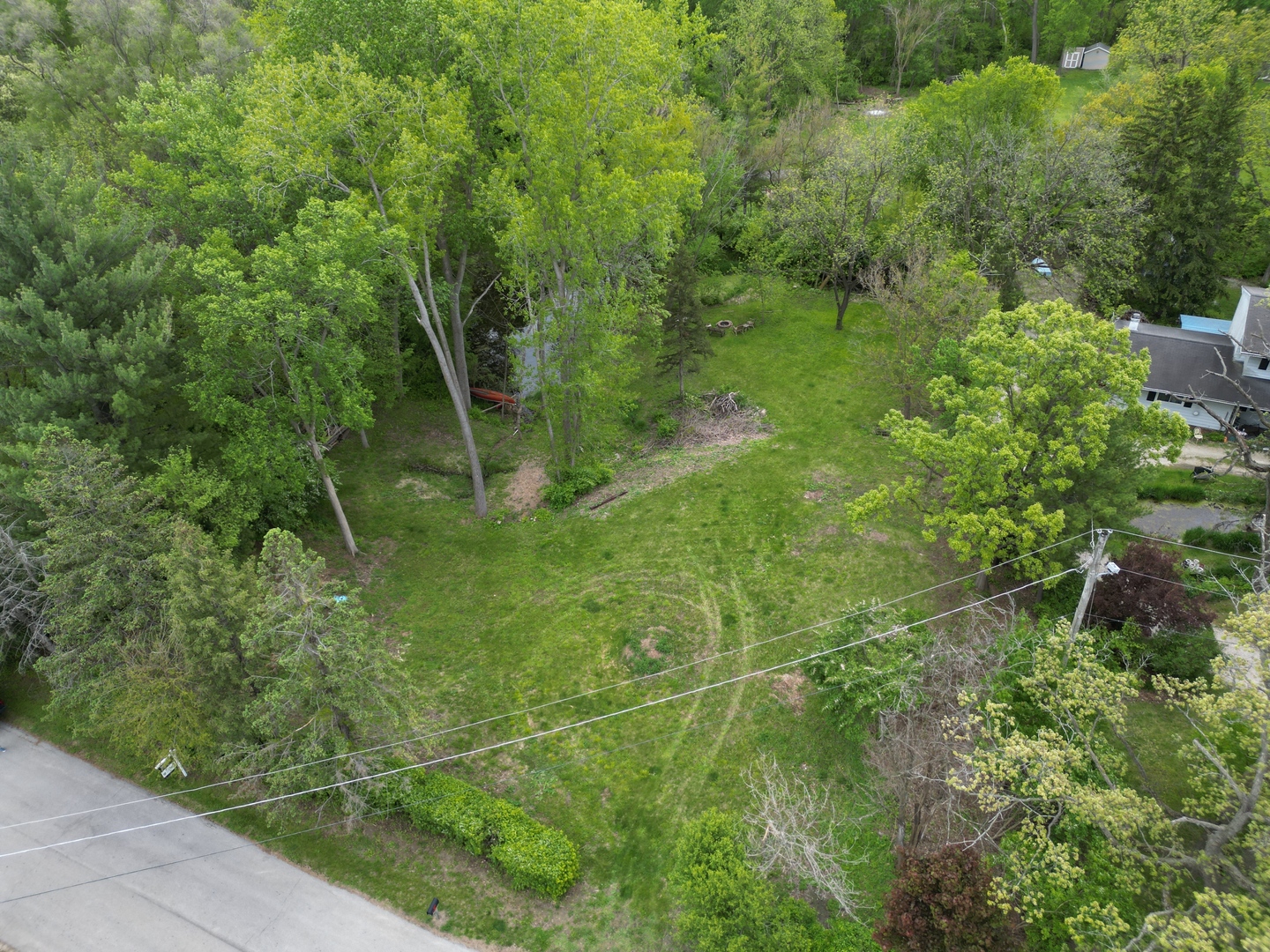 17 E Lyncliff Drive Property Photo 2