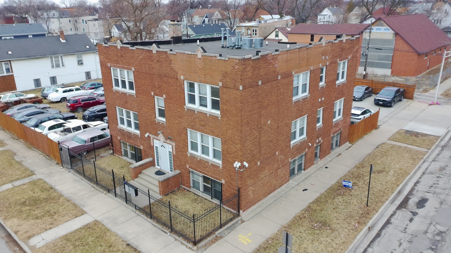 4900 W Hubbard Street Property Photo 2