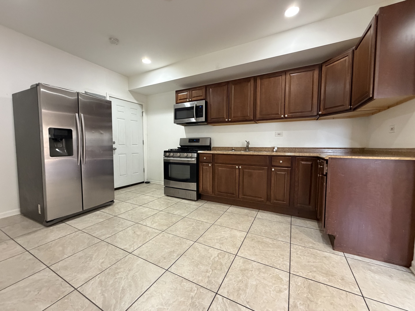 4900 W Hubbard Street Property Photo 17