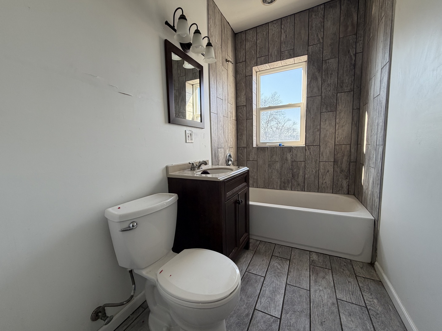 4900 W Hubbard Street Property Photo 19