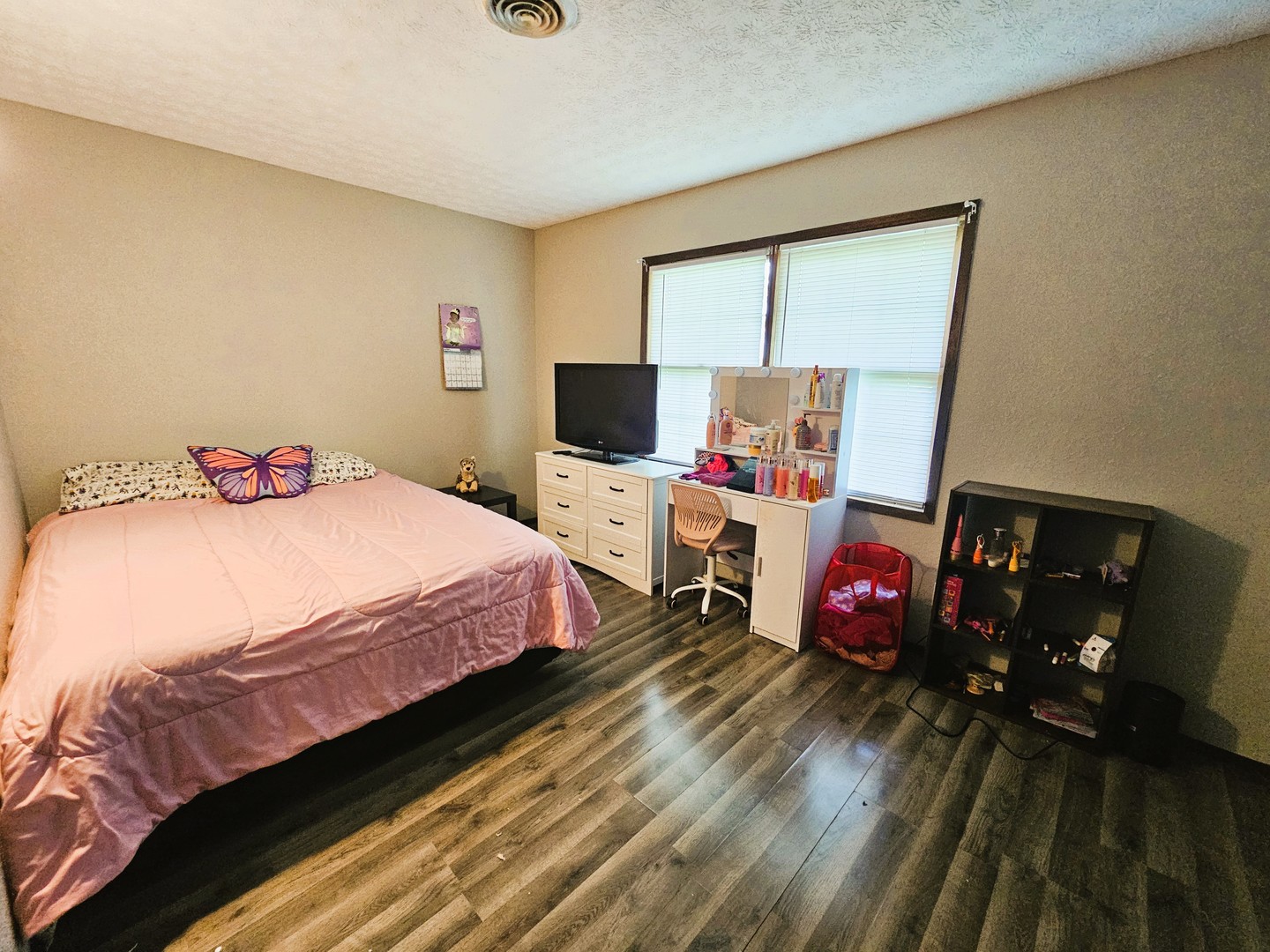 1521 Triangle Street Property Photo 18